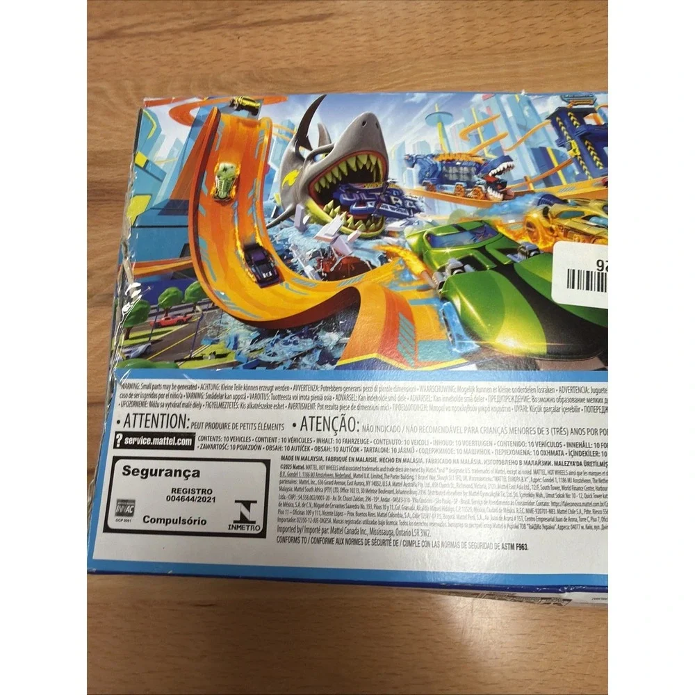 Hot Wheels Let's‎ Race 10 Pack Mattel GT Scorcher Street Shrieker Gotta Go Cars